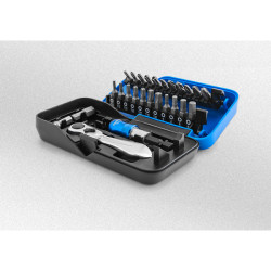 Набор бит и трещотка в кейсе