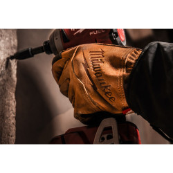 Перчатки рабочие кожаные MILWAUKEE L/9 Перчатки рабочие кожаные MILWAUKEE L/9