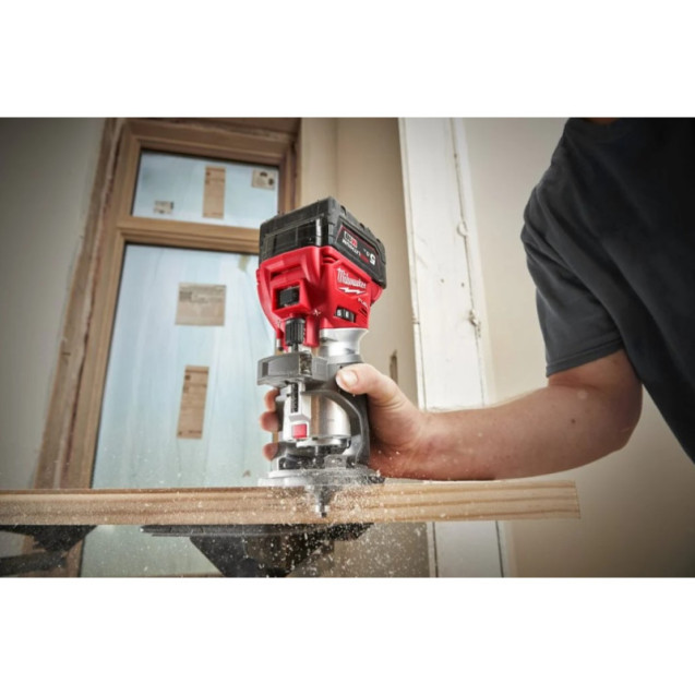 Фрезер кромкувальний акумулятрний MILWAUKEE, M18 FTR8-0X, цанга 6/8мм