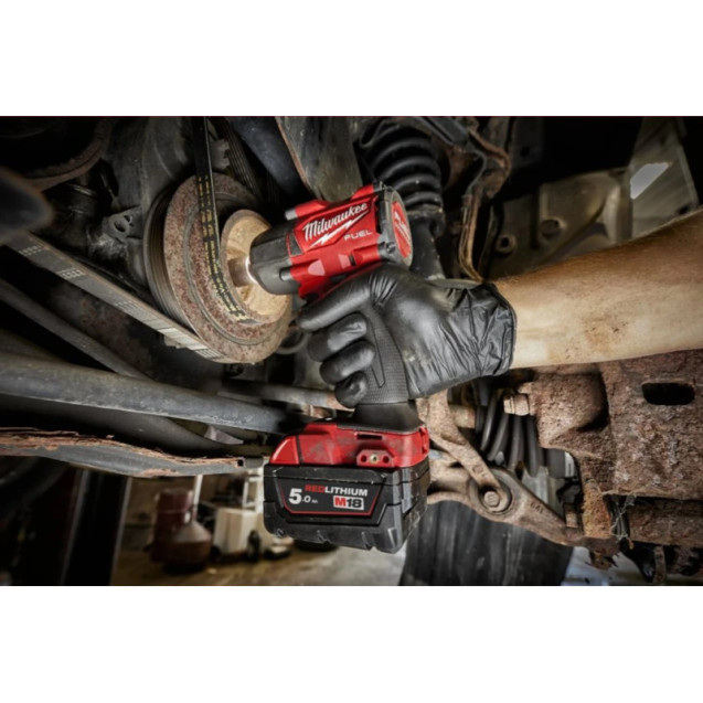 Гайковерт высокомоментный MILWAUKEE 1/2 Гайковерт высокомоментный MILWAUKEE 1/2