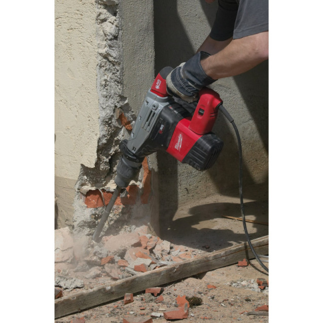 Перфоратор SDS-MAX MILWAUKEE, K 750 S, 1550Вт, 11,9Дж (акція) Перфоратор SDS-MAX MILWAUKEE, K 750 S, 1550Вт, 11,9Дж (акція)