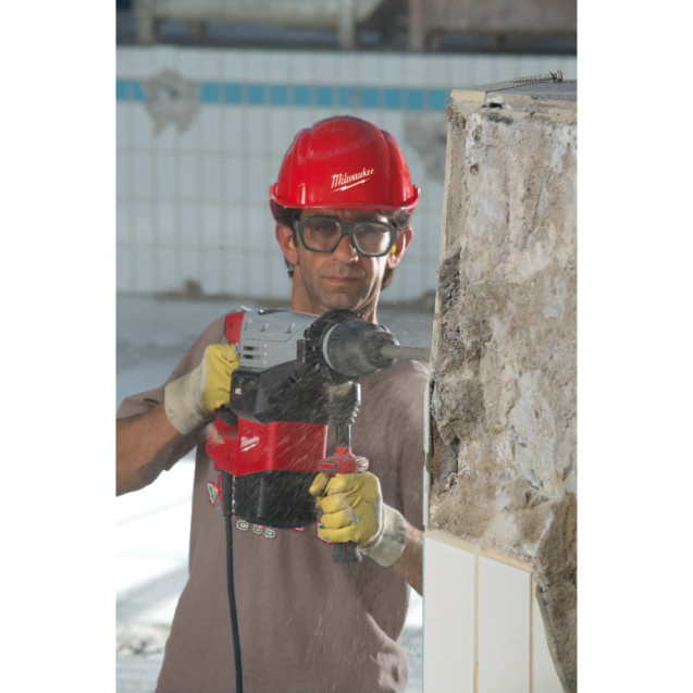 Перфоратор SDS-MAX MILWAUKEE, K 750 S, 1550Вт, 11,9Дж (акція) Перфоратор SDS-MAX MILWAUKEE, K 750 S, 1550Вт, 11,9Дж (акція)