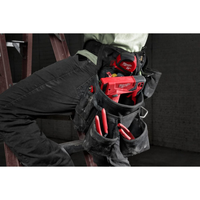 Степлер акумуляторний MILWAUKEE, M12 BST-202X (+ заряд.пристрій, 2 акум.X 2Аг,   HD кейс)