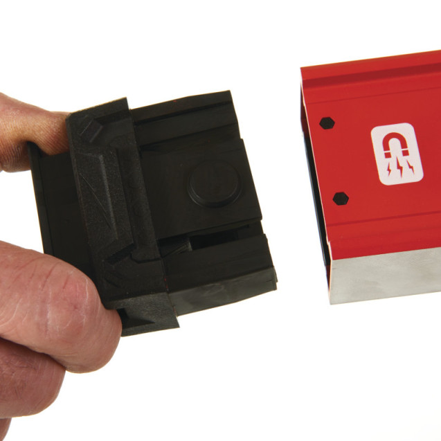 Уровень MILWAUKEE REDSTICK Backbone™ 40 см 4932459060