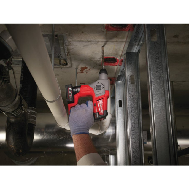 Перфоратор акумуляторний MILWAUKEE SDS-Plus M12 CH-402C 4933441475 Перфоратор акумуляторний MILWAUKEE SDS-Plus M12 CH-402C 4933441475