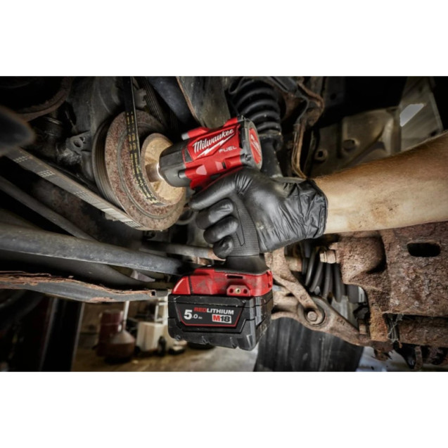 Гайковерт высокомоментный MILWAUKEE 1/2 Гайковерт высокомоментный MILWAUKEE 1/2